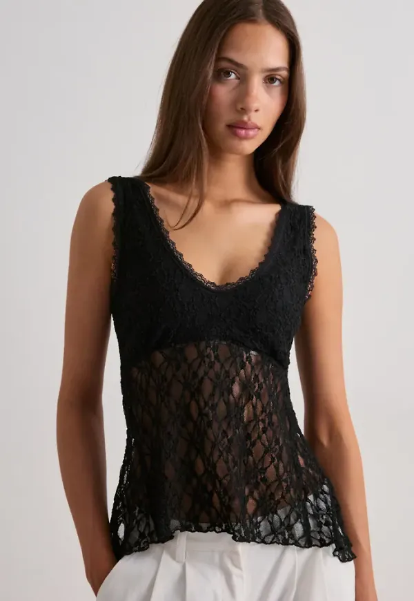 Nelly - Svart - Lace Flounce Top
