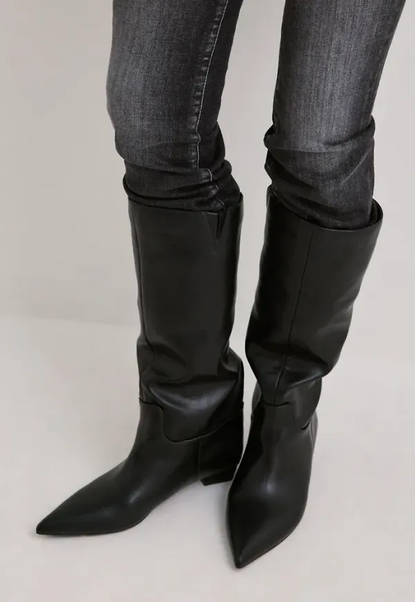 Nelly - Svart - Low Block Knee Boot