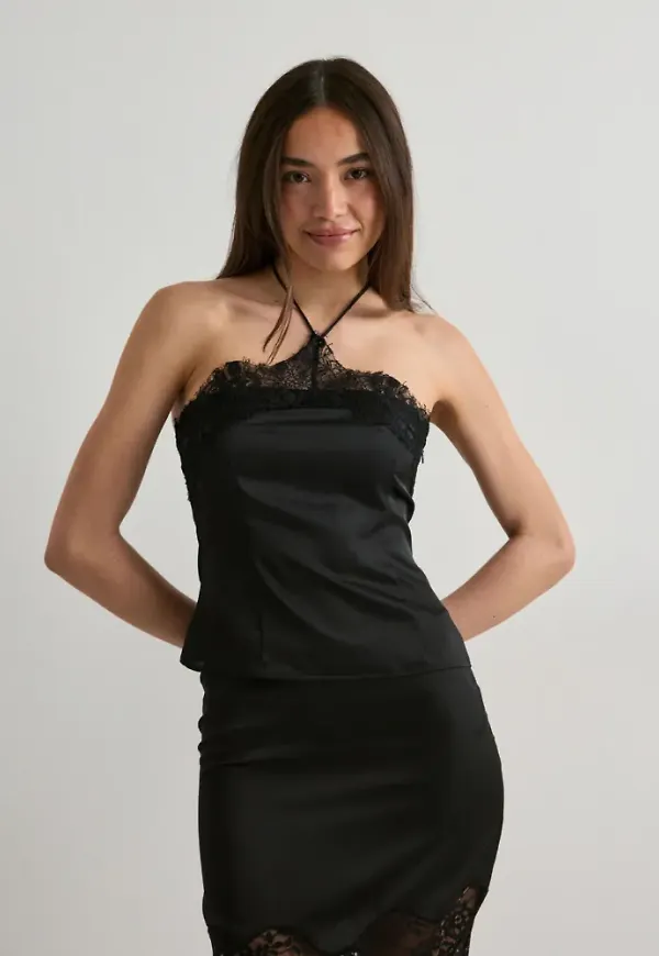 Nelly - Svart - Satin Halter Top