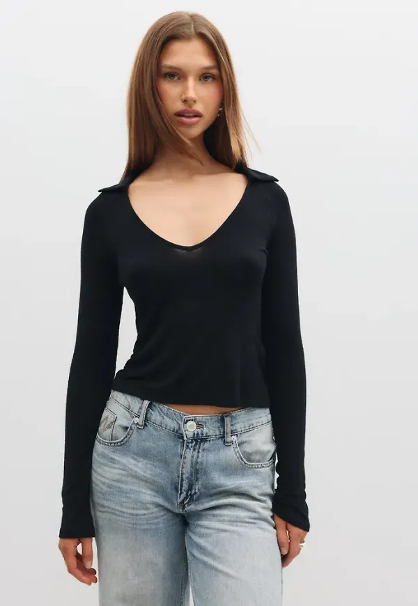 Nelly - Svart - Soft Wool Blend Collar Top