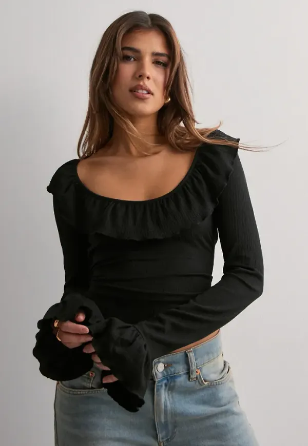 Nelly - Svart - Stunning Frill Blouse Top