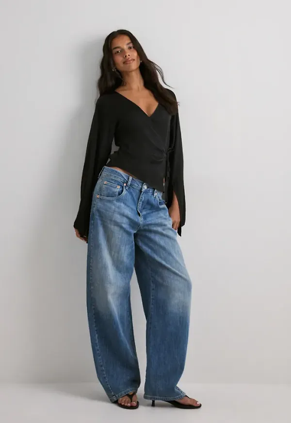 Nelly - Svart - Wrap Wide Sleeve Blouse