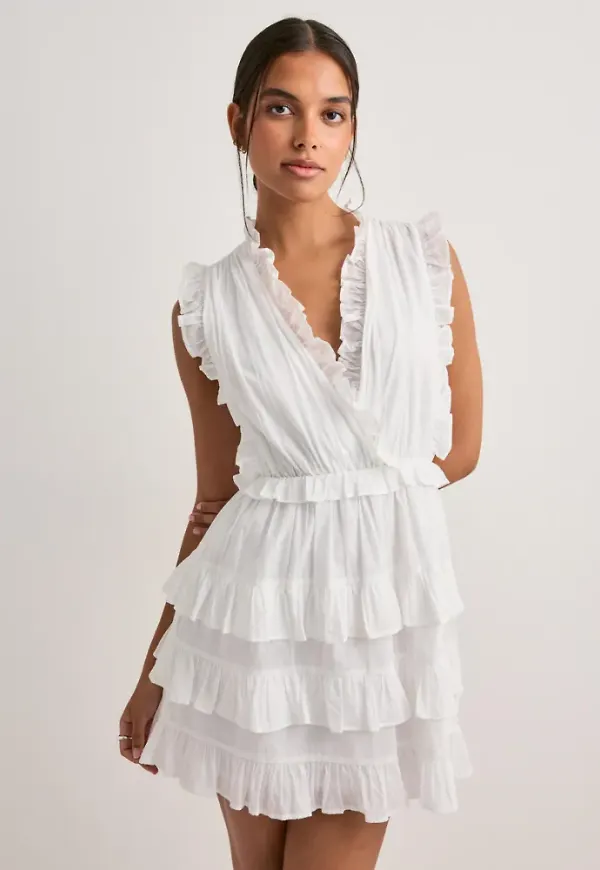 Nelly - Vit - Adorable Flounce Dress