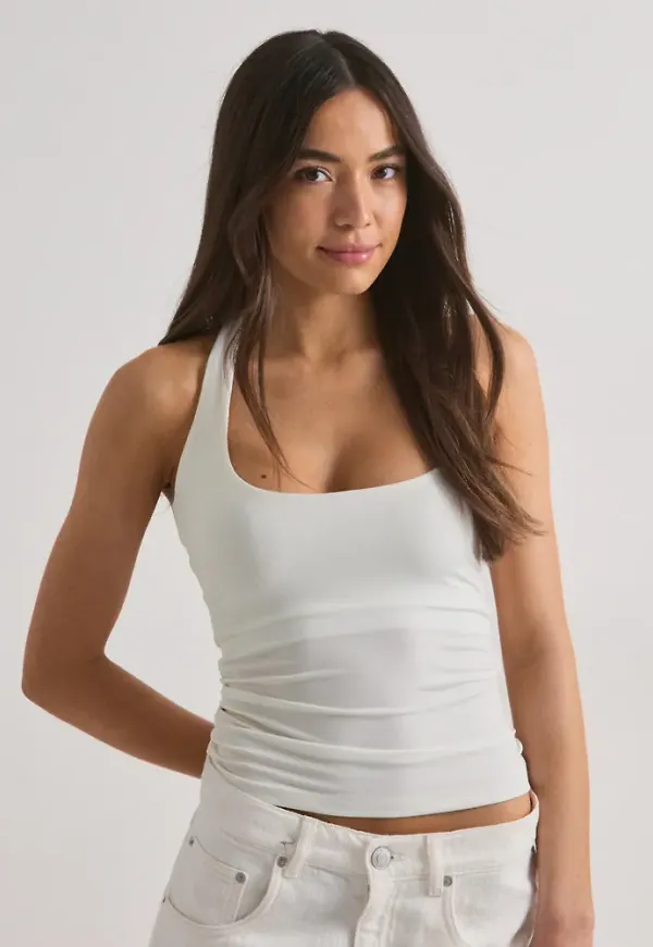 Nelly - Vit - Built In Bra Halterneck Top