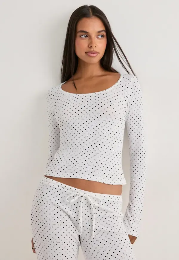 Nelly - Vit - Cute Print LS Top