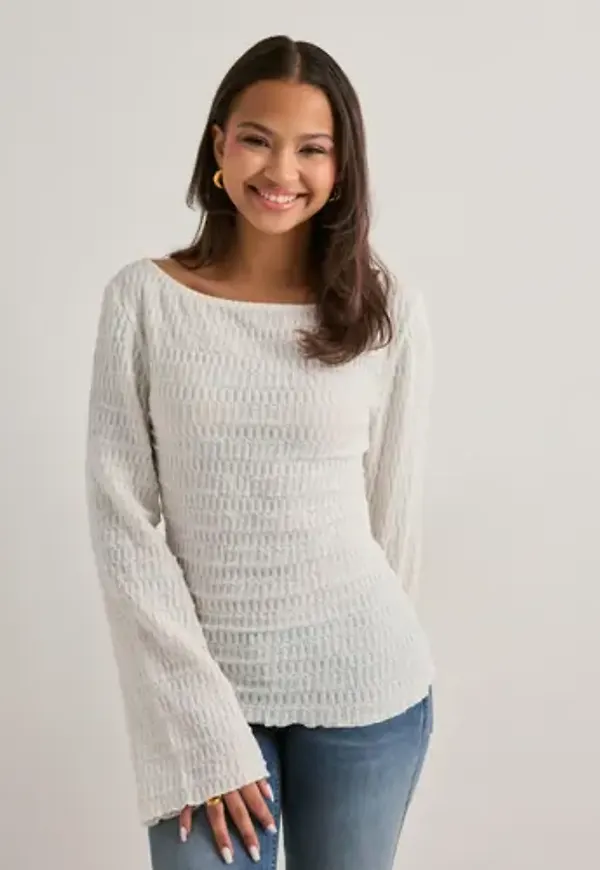 Nelly - Vit - Elegant Structure Ls Top