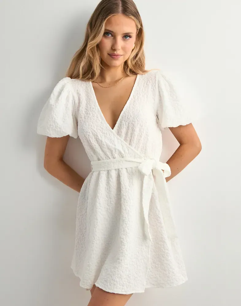 Nelly - Vit - Fancy Wrap Dress