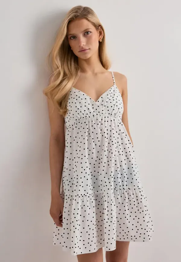 Nelly - Vit - Lace Detail Dress