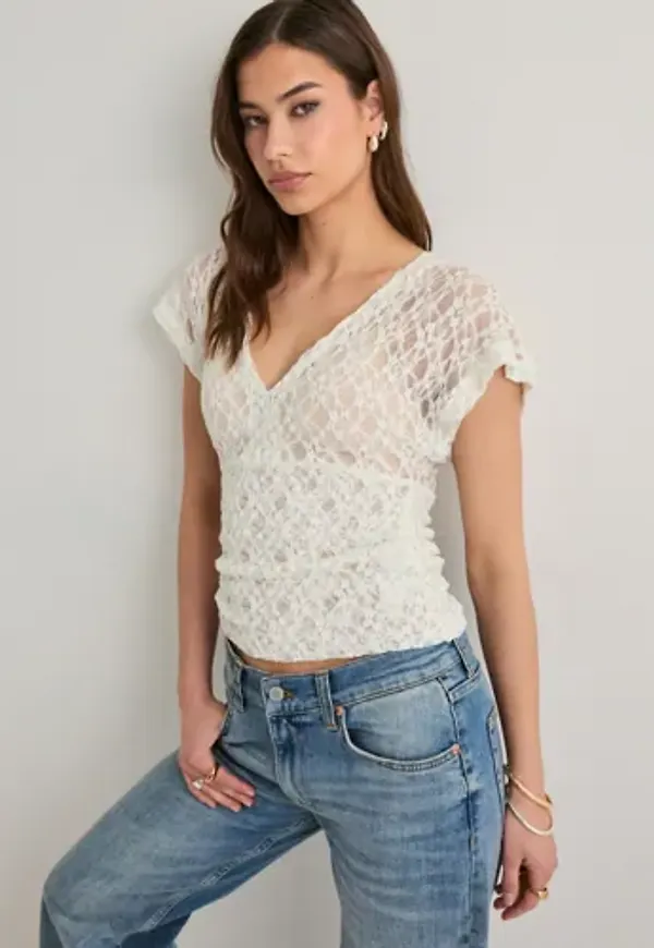 Nelly - Vit - Lace Waist Focus Top