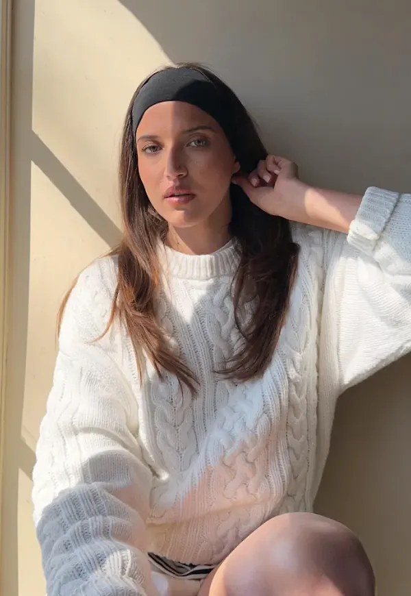 Nelly - Vit - Luxe Cable Knit Sweater
