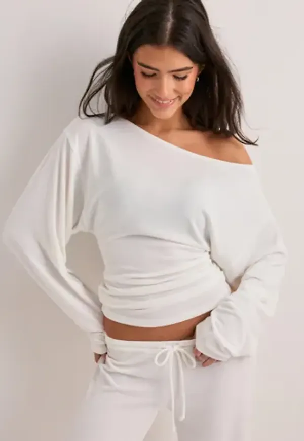 Nelly - Vit - My Chill Boatneck Sweat
