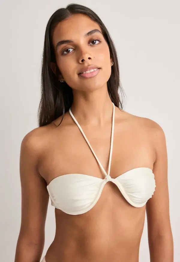 Nelly - Vit - Riviera Bikini Top