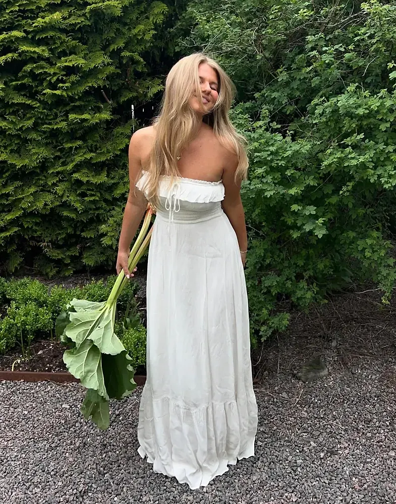 Nelly - Vit - Summer Breeze Dress