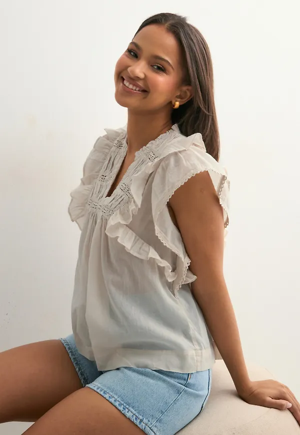 Neo Noir - Vit - Jayla S Voile Top