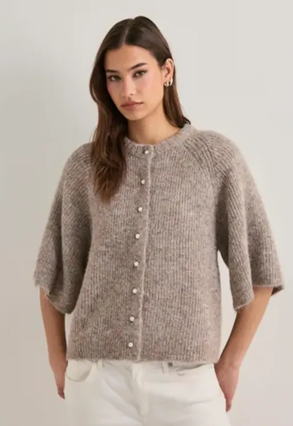 Neo Noir - Beige - Amaya Fluffy Knit Cardigan