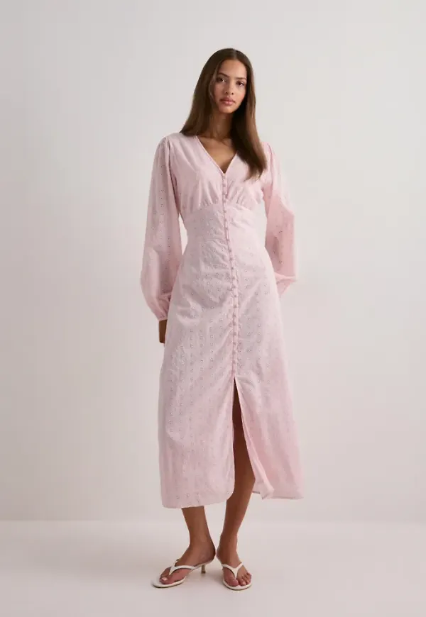 Neo Noir - Rosa - Alto Embroidery Dress