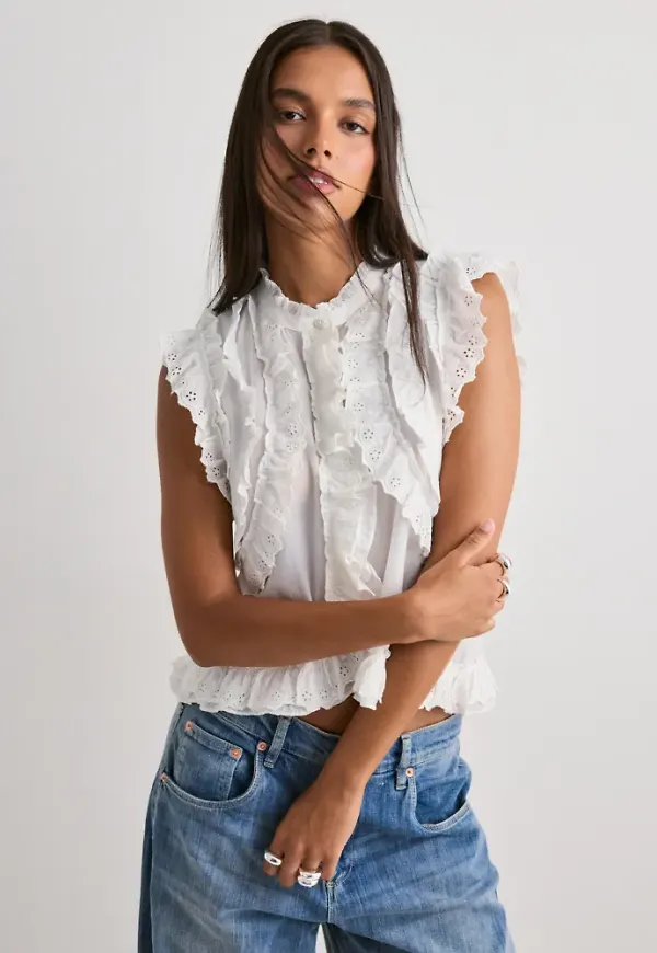 Neo Noir - Vit - Celia Ruffle Top