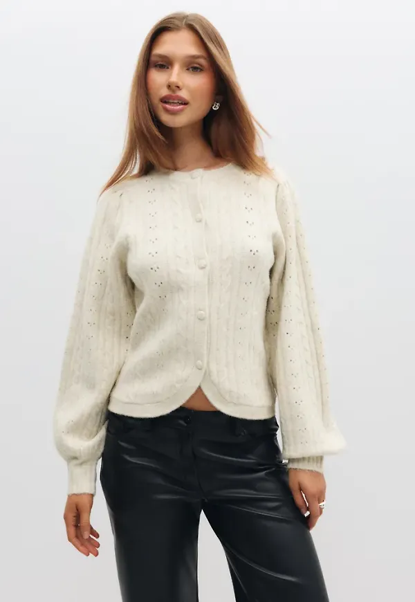 Neo Noir - Vit - Koteas Cable Knit Cardigan