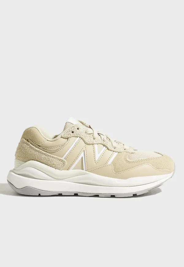 New Balance - Beige - W5740