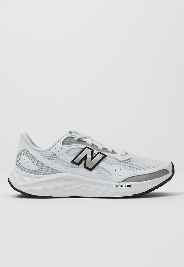 New Balance - Vit - New Balance FreshFoam Arishi v4