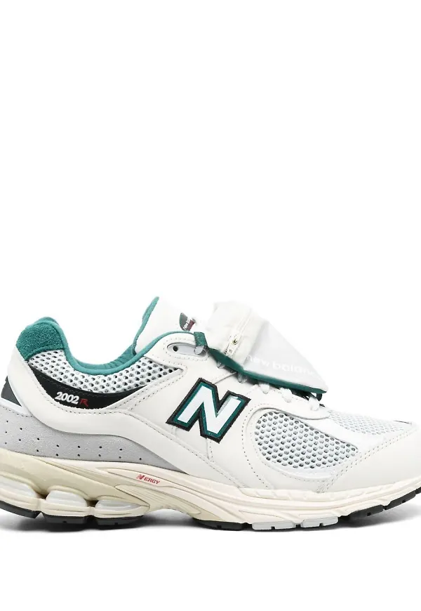 New Balance M2002 låga sneakers - Vit