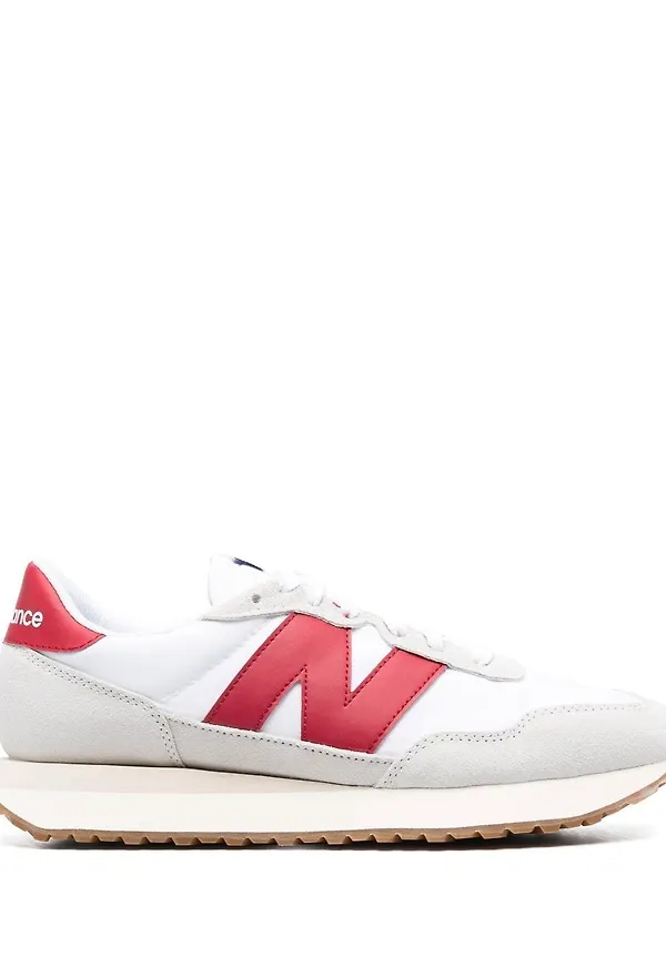 New Balance sneakers med logotypmärke - Vit