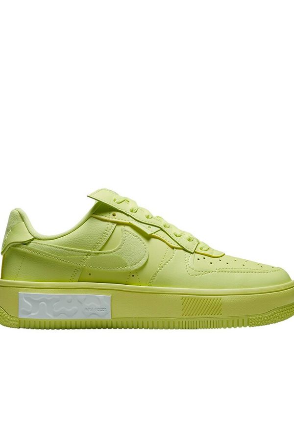 Gula Nike sneakers dam (2024) • Nu upp till 25 rea Alissa