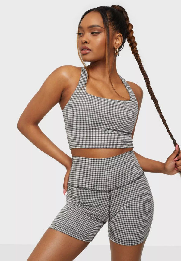 Nike - Träningstights - Grey - W Ny Gingham 5IN Short - Träningskläder - Training Tights