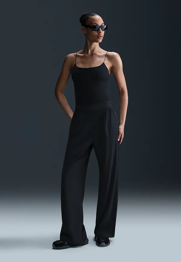 Nike 24.7 PerfectStretch