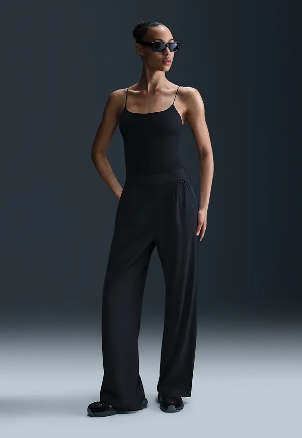 Nike 24.7 PerfectStretch