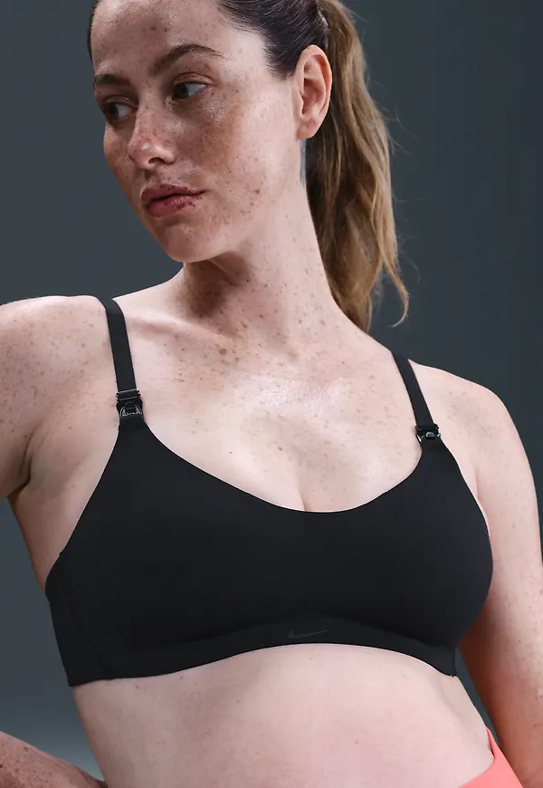 Nike (M) Alate Minimalist