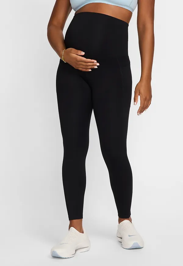 Nike (M) One