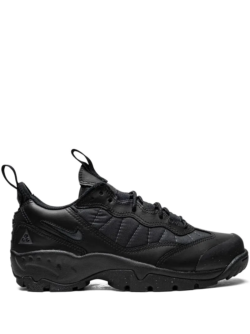 Nike ACG Air Mada låga sneakers - Svart