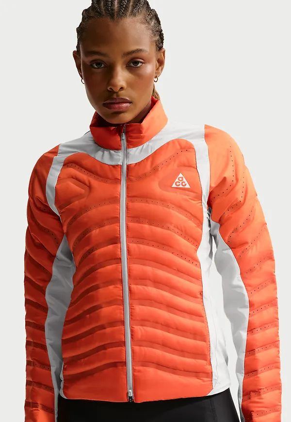 Nike ACG 