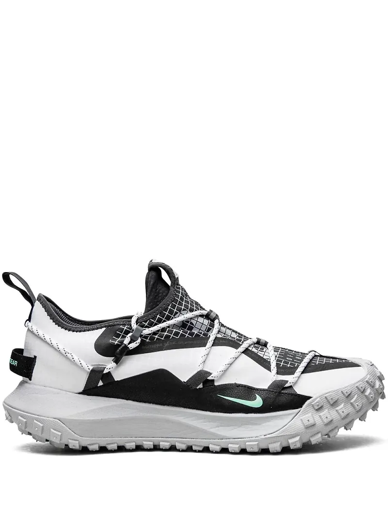 Nike ACG Mountain Fly låga sneakers - Vit