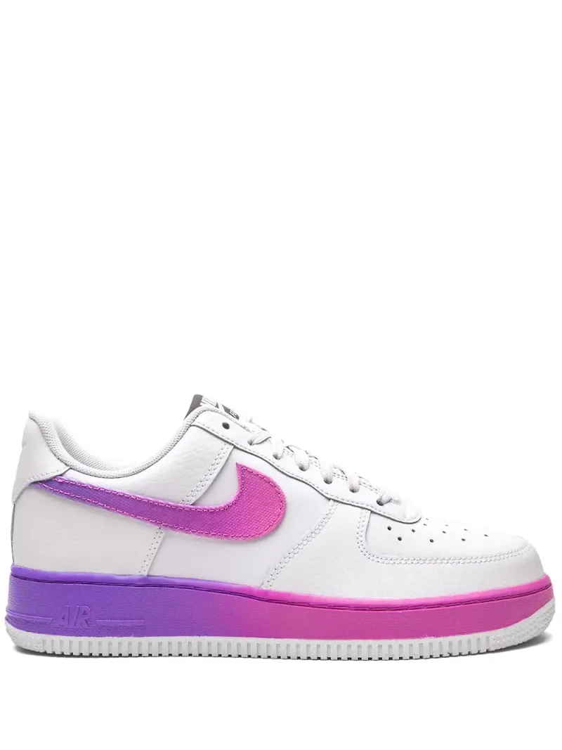 Nike Air Force 1 07 låga sneakers - Vit