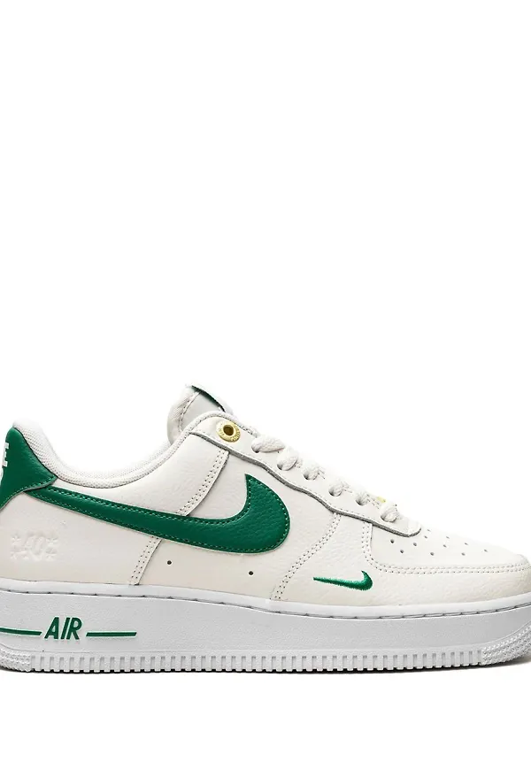Nike Air Force 1 Malachite låga sneakers - Vit