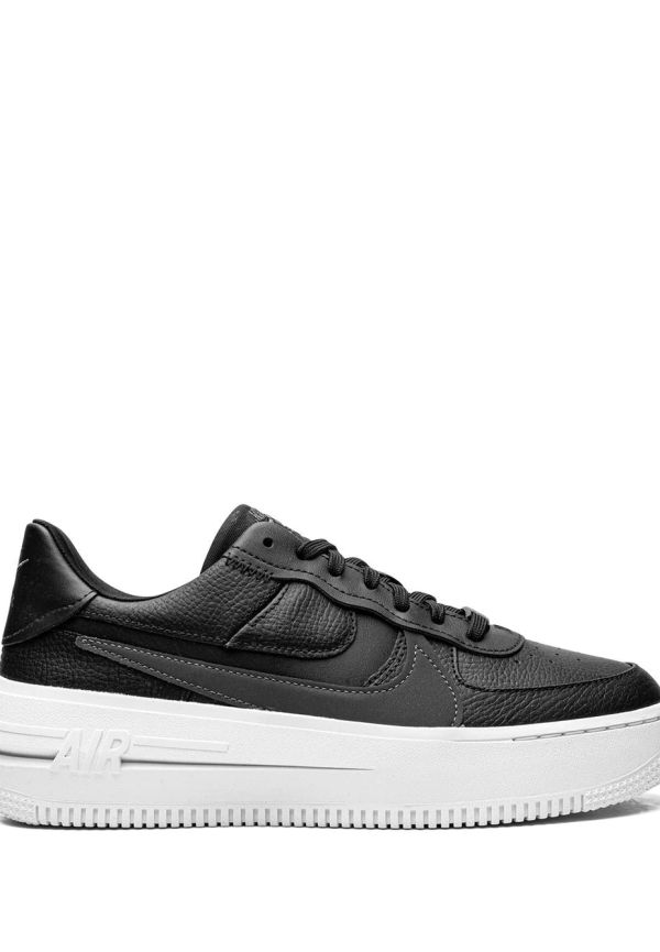 Svarta Nike sneakers dam (2024) • Köp online. Upp till 45 Alissa