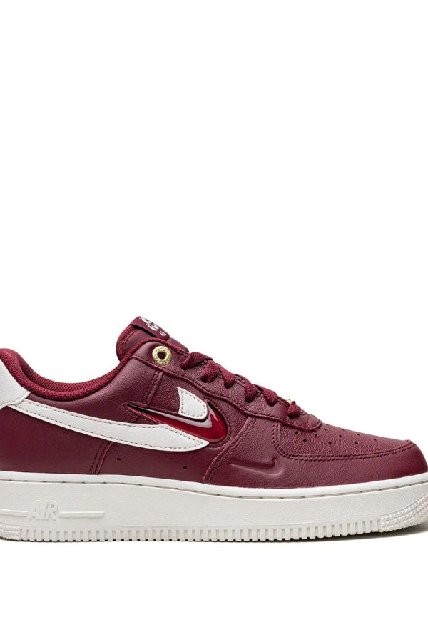 Nike Air Force 1 Retro låga lädersneakers - Röd
