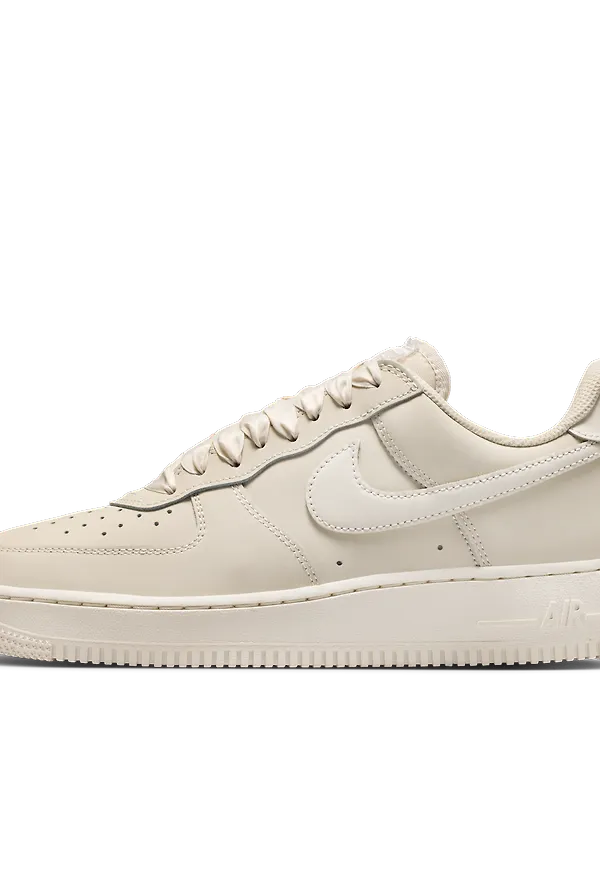 Nike Air Force 1 Retro Premium