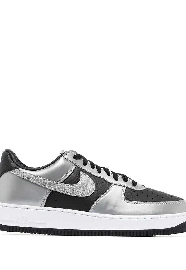 Nike Air Force låga sneakers - Svart
