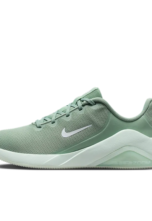 Nike Bella 7