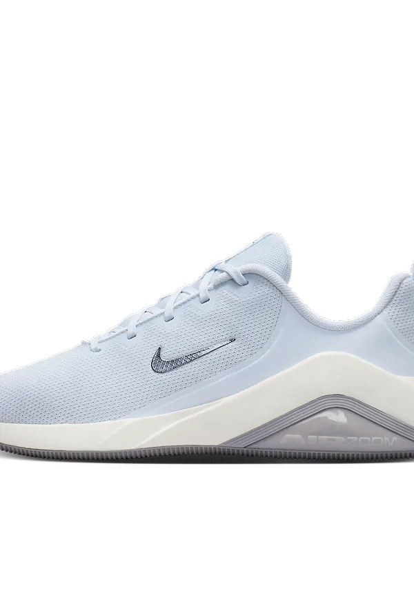 Nike Bella 7