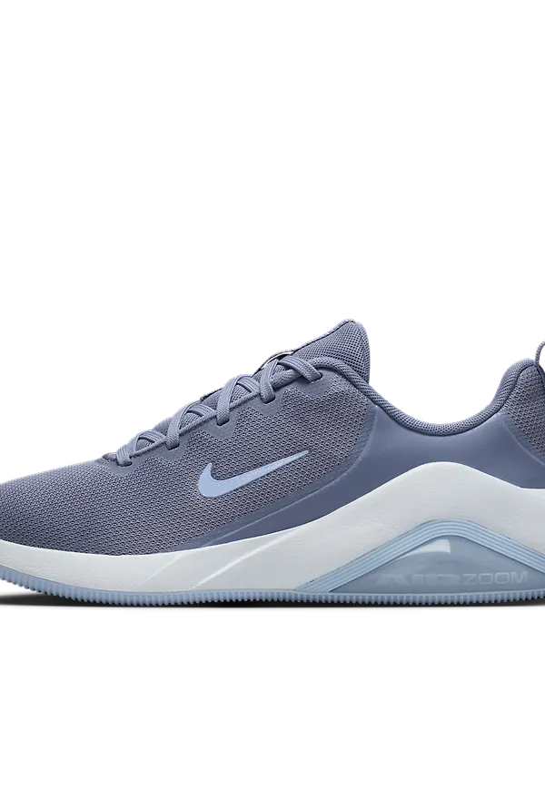 Nike Bella 7