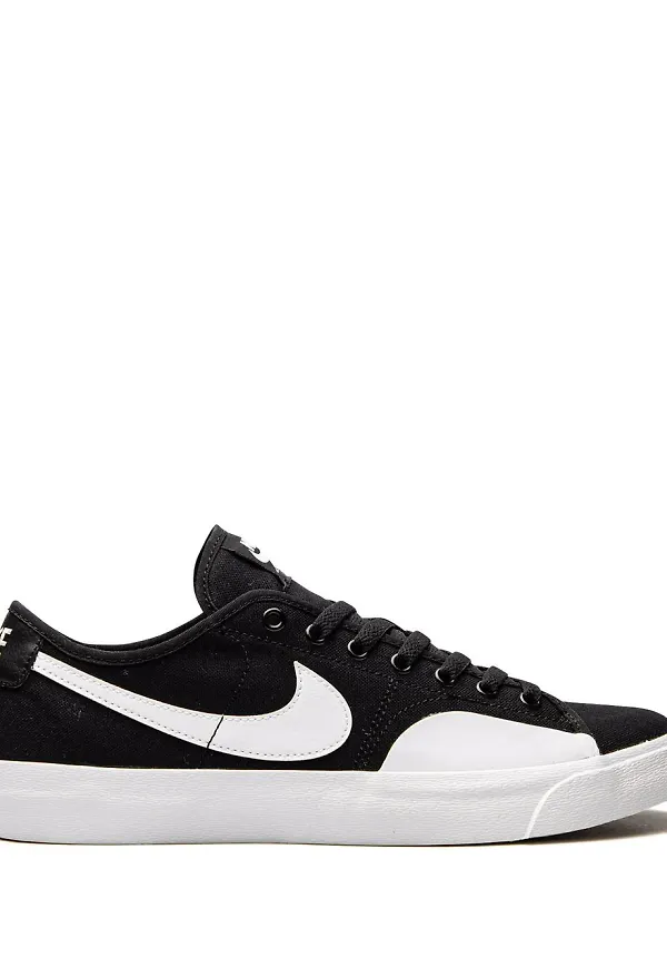 Nike Blazer Court SB sneakers - Svart