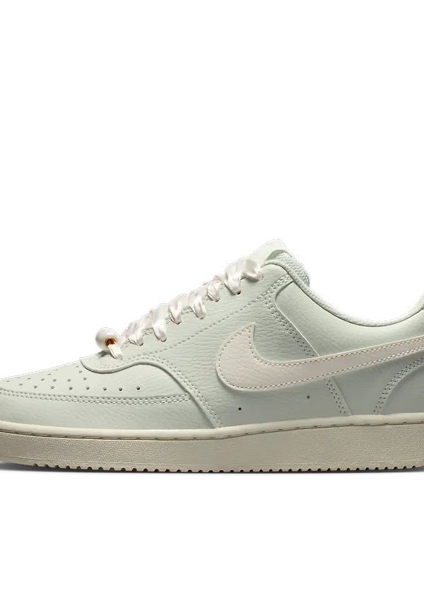 Nike Court Vision Low