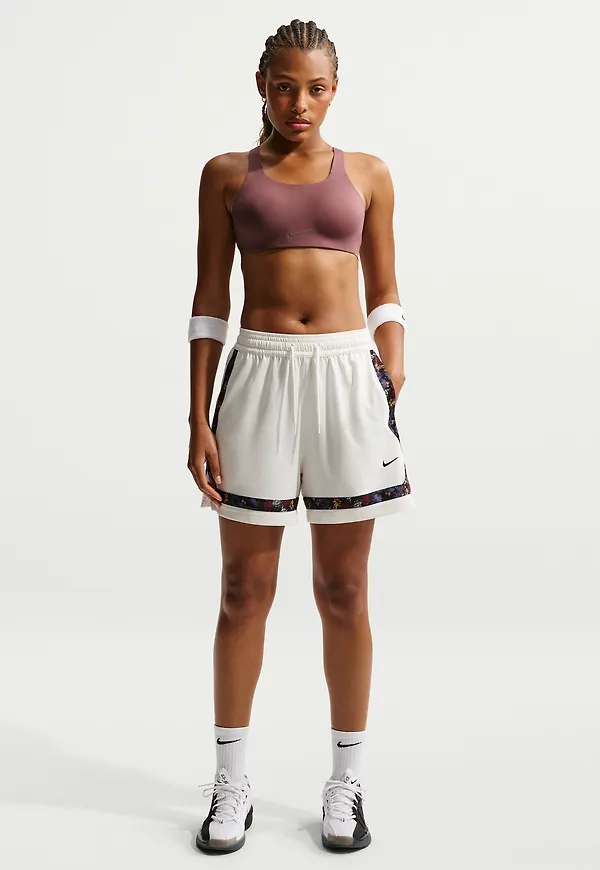 Nike Crossover
