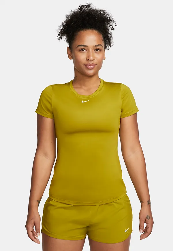Nike Dri-FIT One