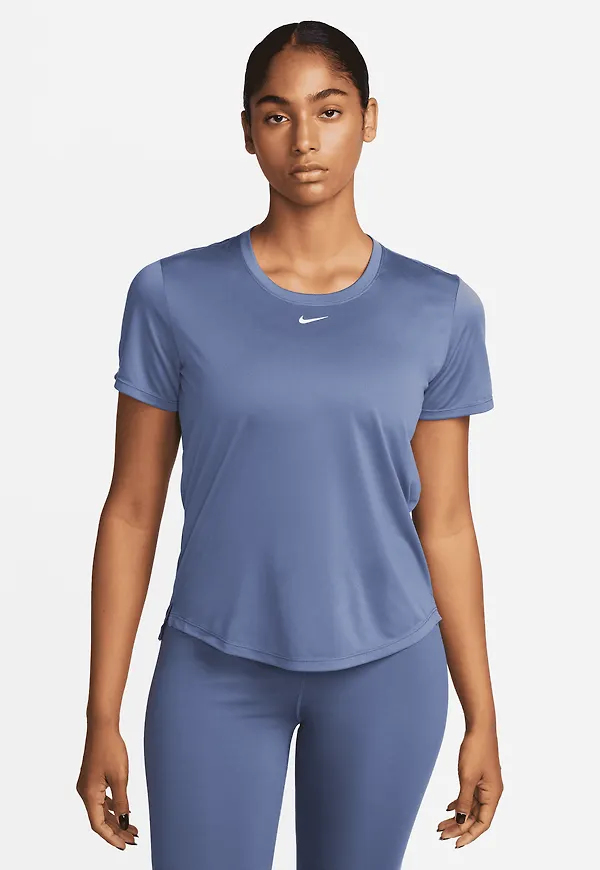 Nike Dri-FIT One
