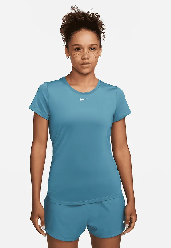 Nike Dri-FIT One